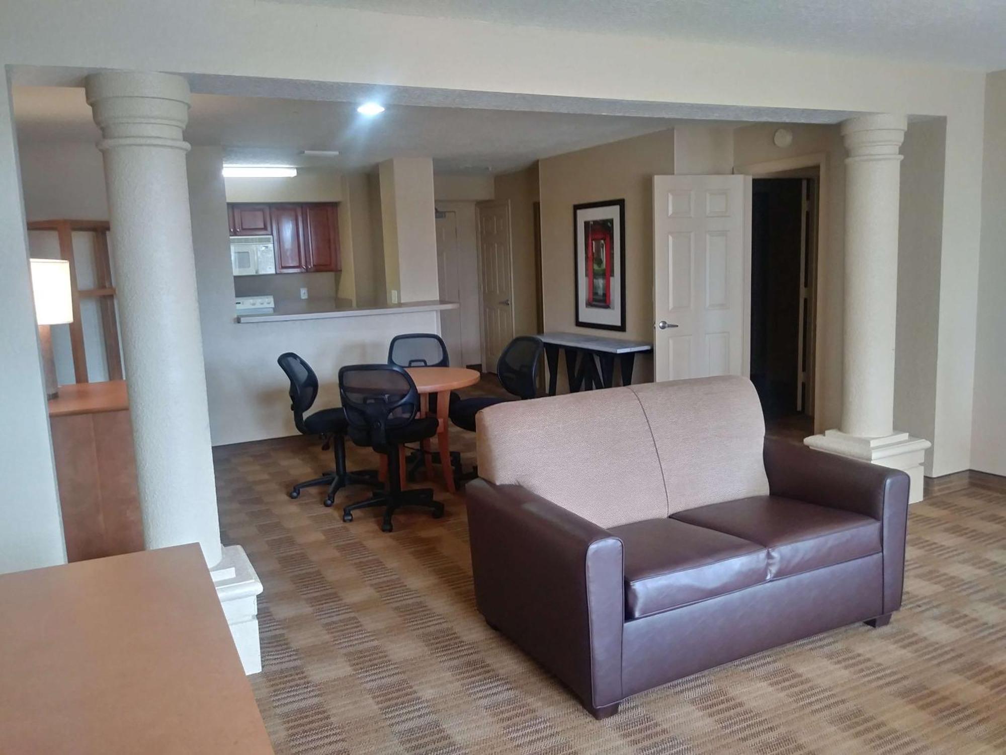 Extended Stay America Suites - Jacksonville - Deerwood Park מראה חיצוני תמונה