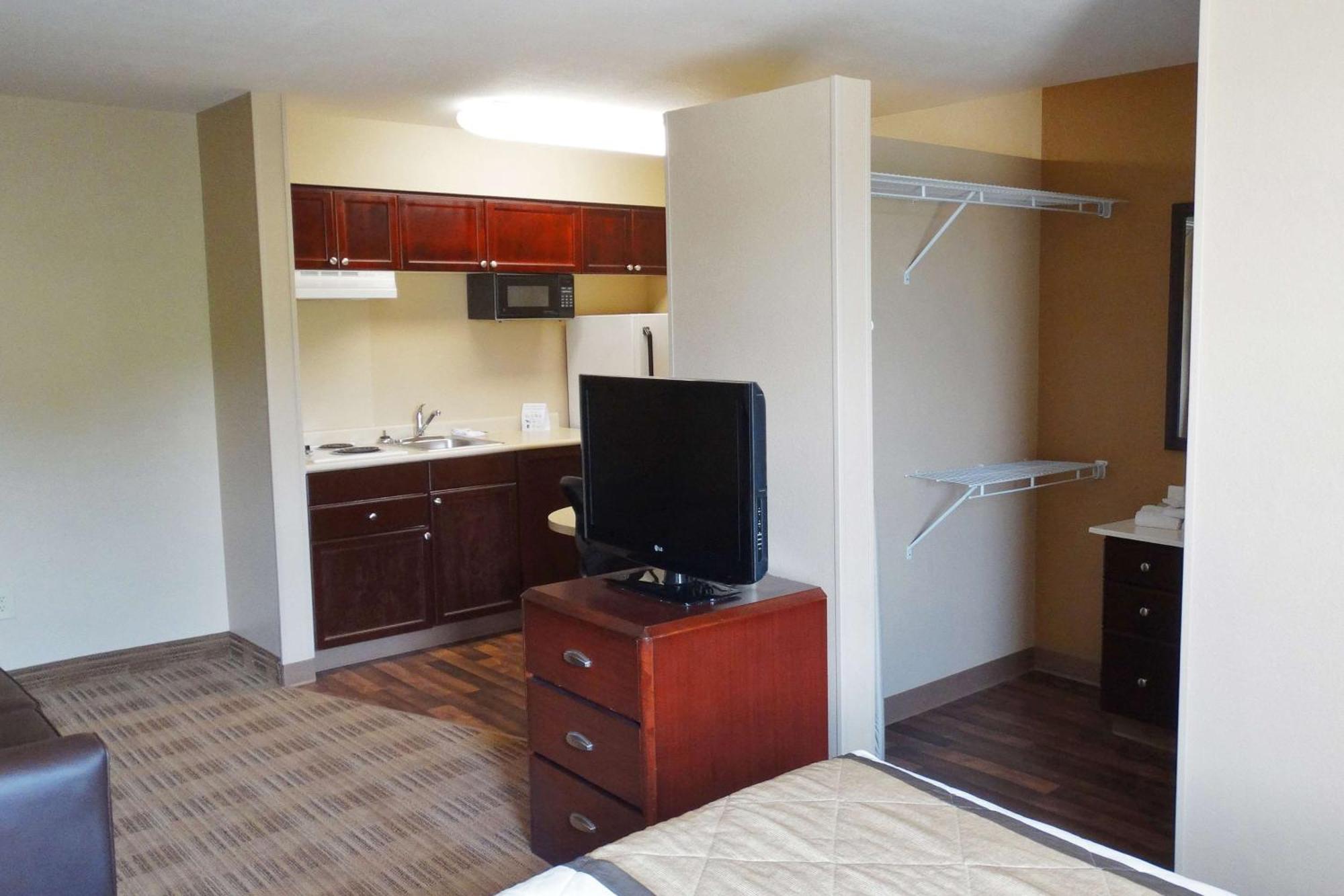 Extended Stay America Suites - Jacksonville - Deerwood Park מראה חיצוני תמונה