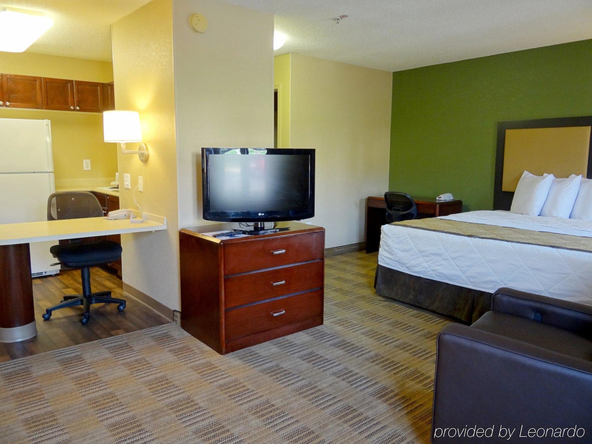 Extended Stay America Suites - Jacksonville - Deerwood Park מראה חיצוני תמונה