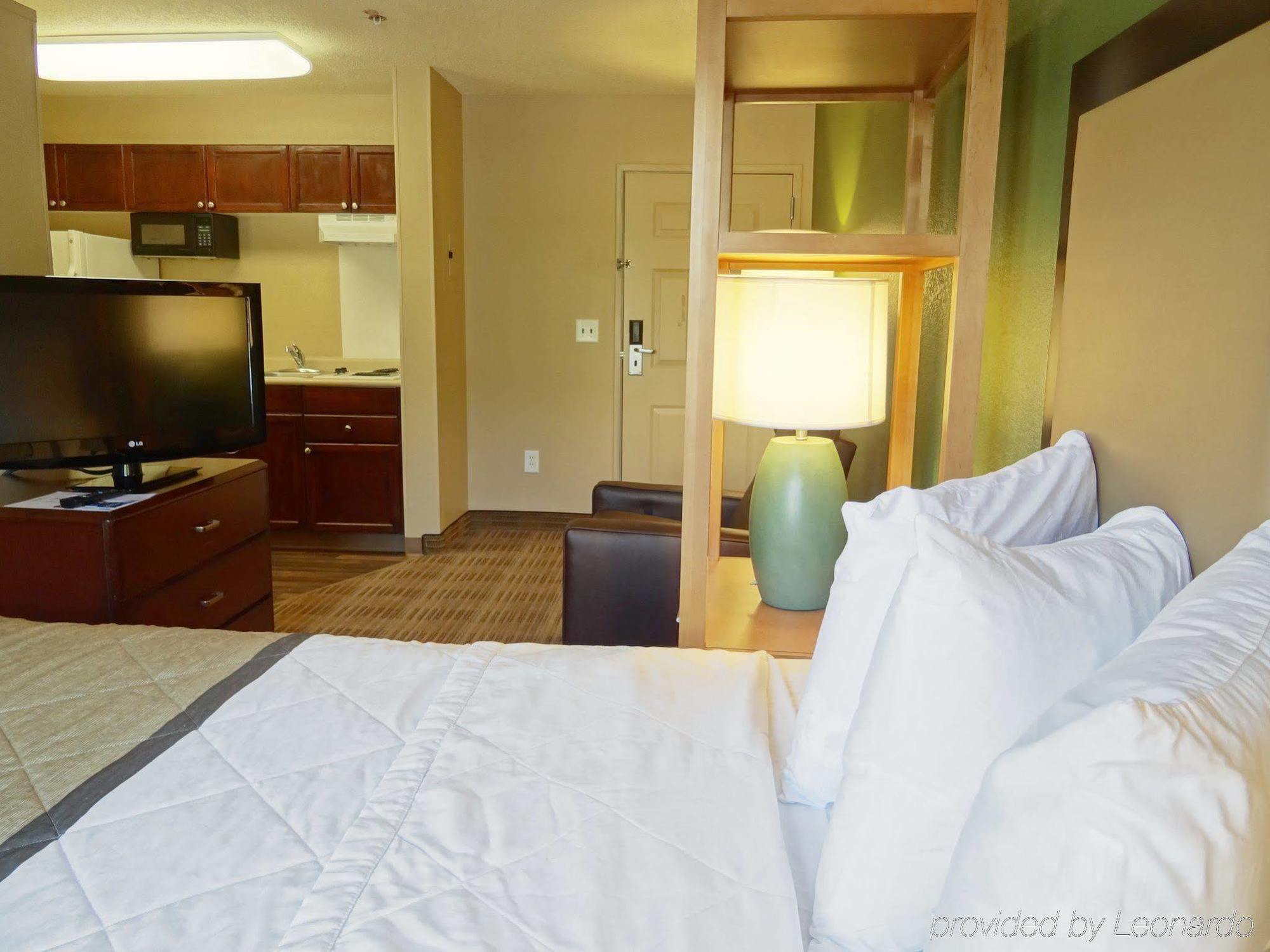Extended Stay America Suites - Jacksonville - Deerwood Park מראה חיצוני תמונה